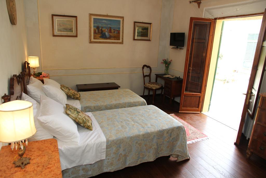 Residenza Dei Ricci Bed and Breakfast Chiusi Kamer foto